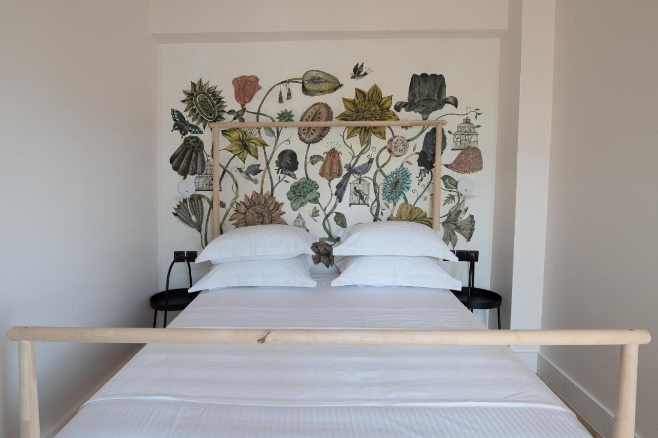 City'S Best-Kept Secret, Eclectic & Luxe Getaway Kalamata Esterno foto