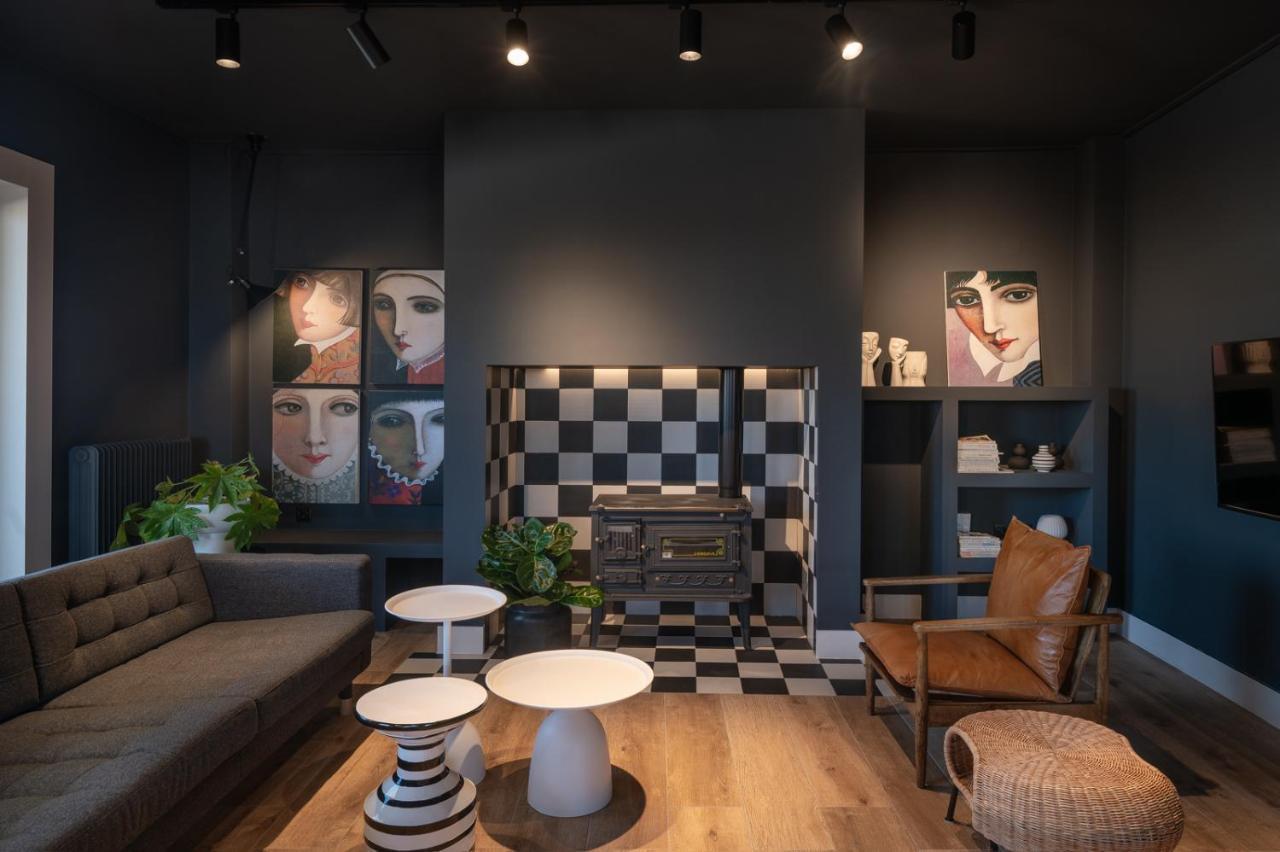 City'S Best-Kept Secret, Eclectic & Luxe Getaway Kalamata Esterno foto